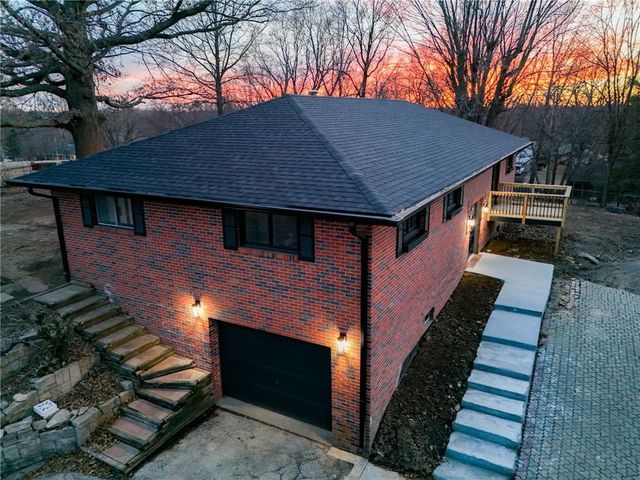 3906 Vera Lane, St Joseph, MO 64503