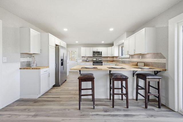 3906 Vera Lane, St Joseph, MO 64503