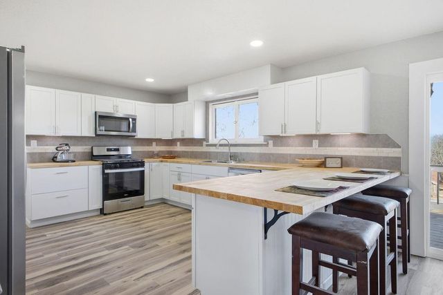 3906 Vera Lane, St Joseph, MO 64503