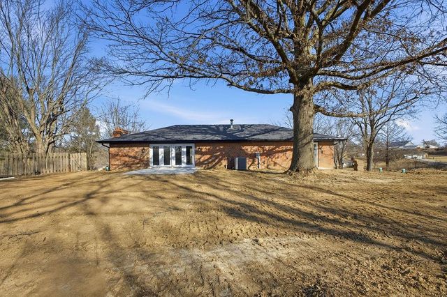 3906 Vera Lane, St Joseph, MO 64503