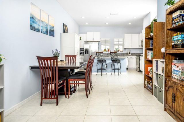 842 TENNYSON MILL CIRCLE, Tampa, FL 33619