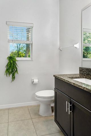 842 TENNYSON MILL CIRCLE, Tampa, FL 33619