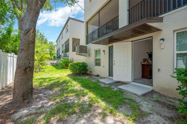 842 TENNYSON MILL CIRCLE, Tampa, FL 33619