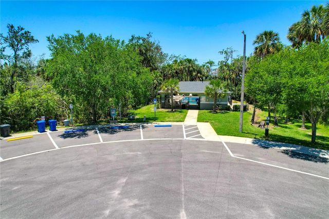 842 TENNYSON MILL CIRCLE, Tampa, FL 33619