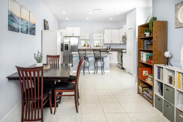 842 TENNYSON MILL CIRCLE, Tampa, FL 33619