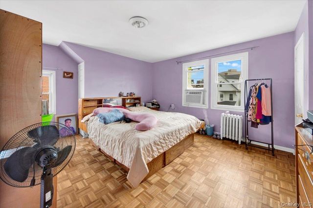 14 Bartels Place, New Rochelle, NY 10801