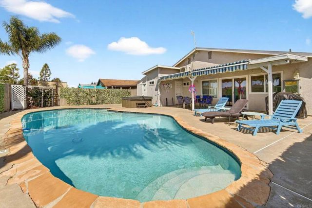 11168 Acaso Way, San Diego, CA 92126