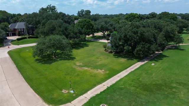 5319 Waterbeck Street, Weston Lakes, TX 77441