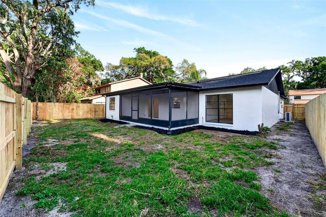 14841 OAK VINE DRIVE, Lutz, FL 33559