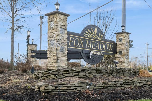 606 Sara Circle, Port Jefferson Station, NY 11776