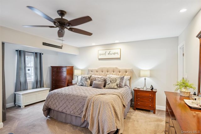 606 Sara Circle, Port Jefferson Station, NY 11776