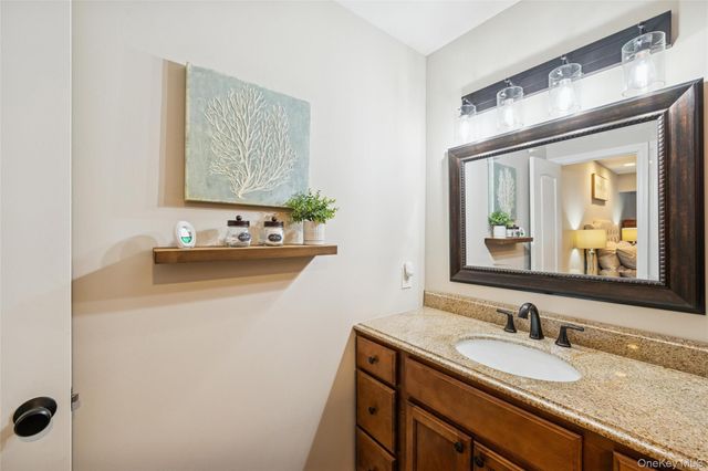 606 Sara Circle, Port Jefferson Station, NY 11776