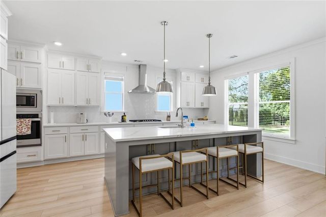 5045 Reserve Drive, Cumming, GA 30040