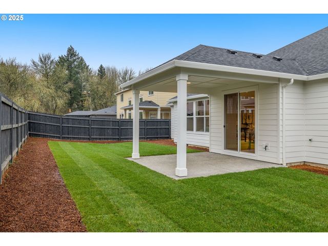 1103 S MOUNTAIN Pl, Ridgefield, WA 98642