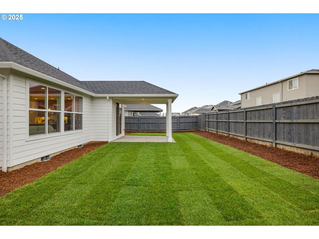 1103 S MOUNTAIN Pl, Ridgefield, WA 98642