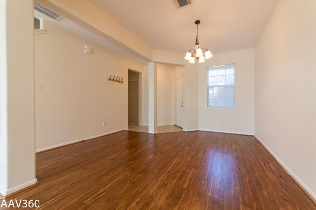 2943 Meadowglen Crest, Houston, TX 77082