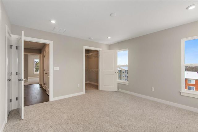 276 Meridian Way, 8-601, Fort Mitchell, KY 41017