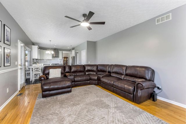 1185 Northwood Circle, New Albany, OH 43054