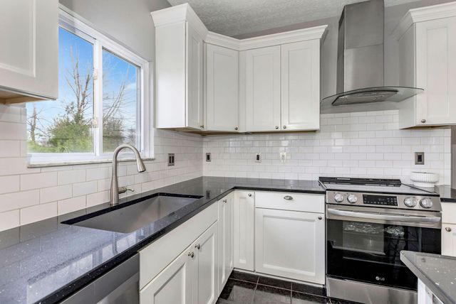 1185 Northwood Circle, New Albany, OH 43054