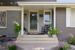 10 Western Terrace, Golden Valley, MN 55426