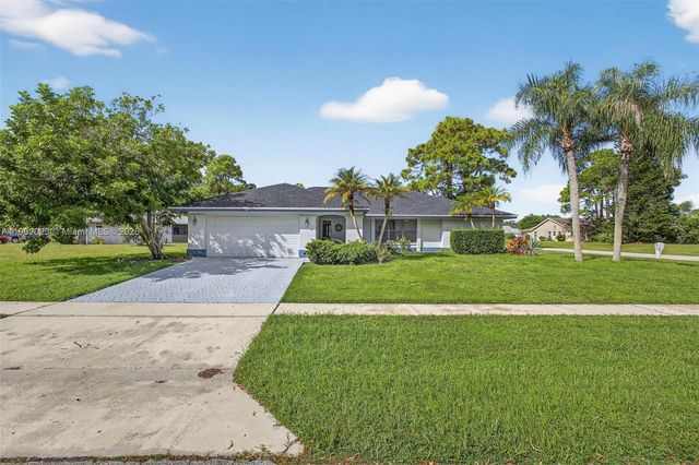 100 Miramar Ave, Royal Palm Beach, FL 33411