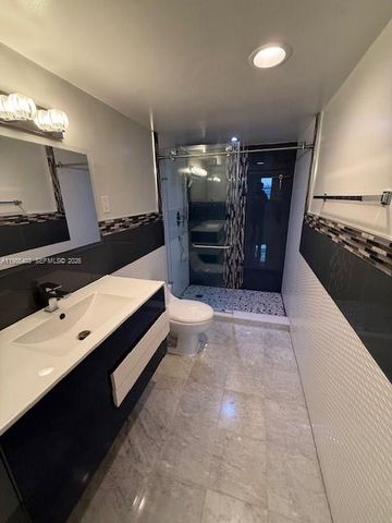 3600 NE 170th St 407, North Miami Beach, FL 33160