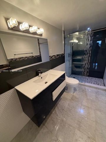 3600 NE 170th St 407, North Miami Beach, FL 33160