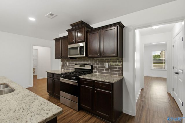 127 Meadowglade Lane, Madison, AL 35758