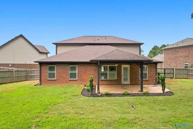 127 Meadowglade Lane, Madison, AL 35758