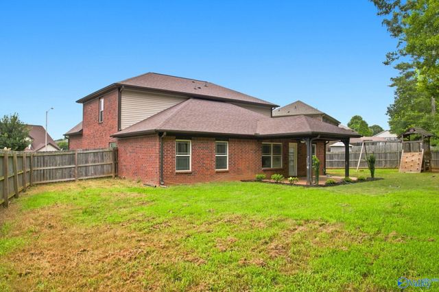 127 Meadowglade Lane, Madison, AL 35758