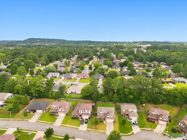 127 Meadowglade Lane, Madison, AL 35758
