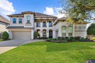 5131 Rowley Falls Lane, Sugar Land, TX 77479