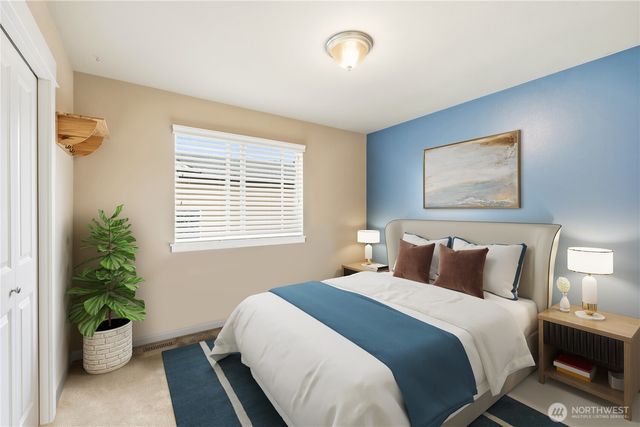 5001 70th Place SW, Mukilteo, WA 98275