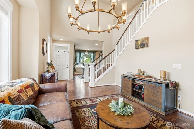 5001 70th Place SW, Mukilteo, WA 98275