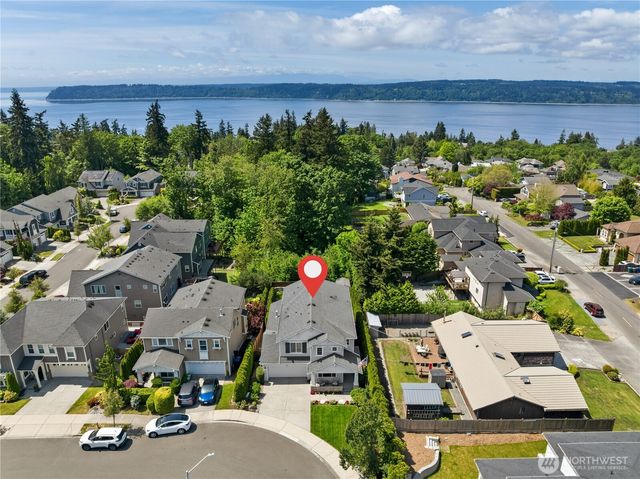 5001 70th Place SW, Mukilteo, WA 98275
