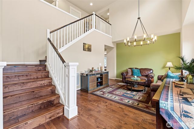 5001 70th Place SW, Mukilteo, WA 98275