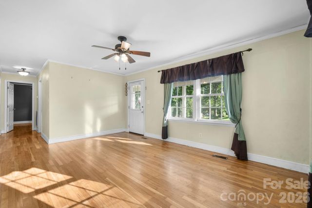 708 E Klutz Street, Maiden, NC 28650