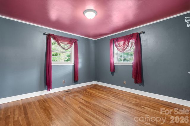 708 E Klutz Street, Maiden, NC 28650