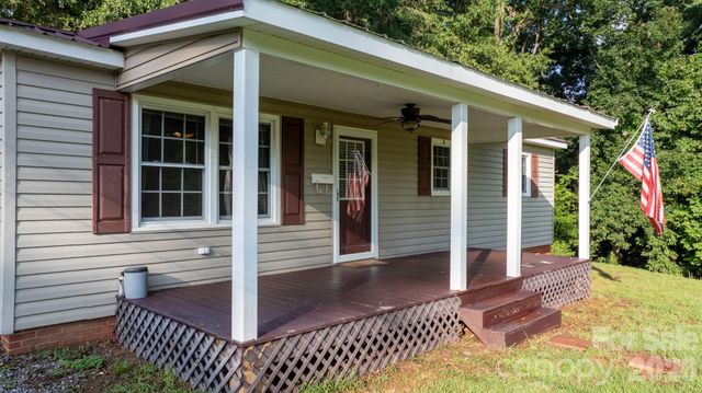 708 E Klutz Street, Maiden, NC 28650