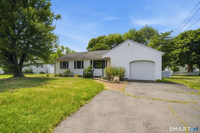 11 Brookfield Drive, East Hartford, CT 06118
