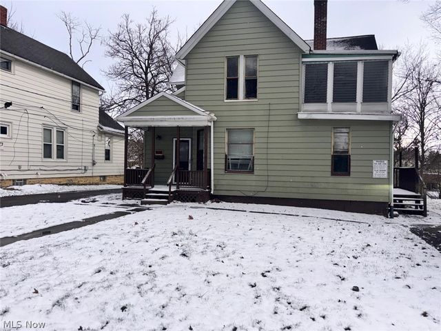 78 W Glendale Road, Bedford, OH 44146