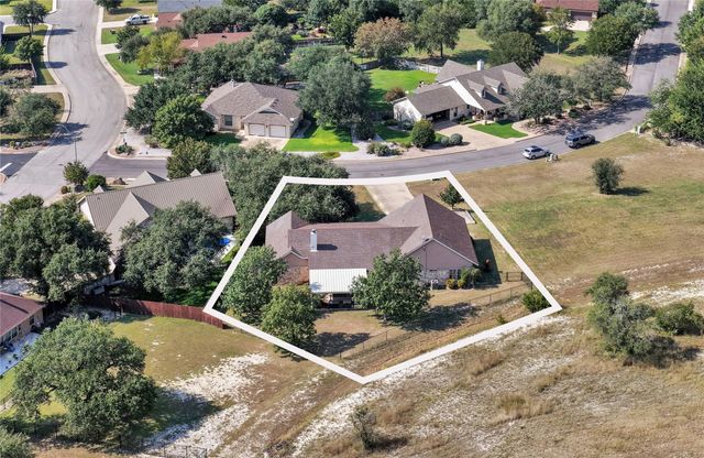 306 Alexander Ave, Burnet, TX 78611