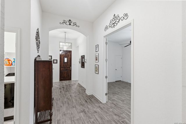 12049 White River Rd, San Antonio, TX 78254