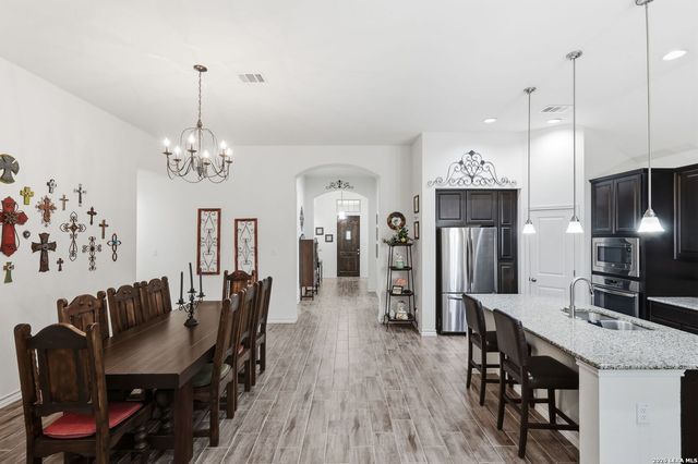 12049 White River Rd, San Antonio, TX 78254