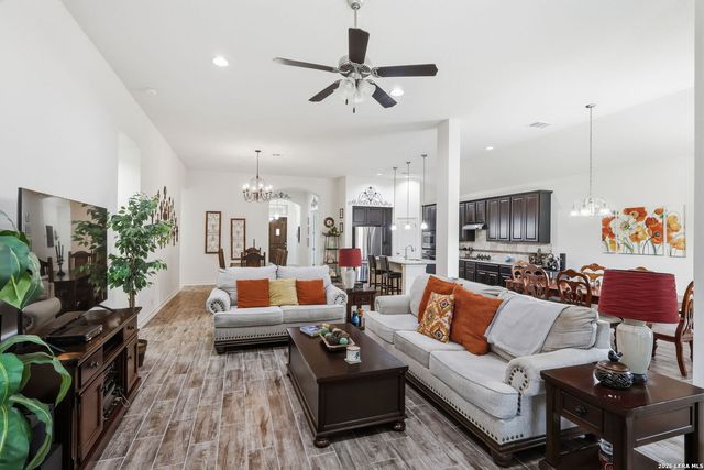 12049 White River Rd, San Antonio, TX 78254