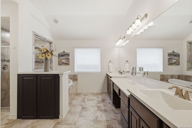 12049 White River Rd, San Antonio, TX 78254