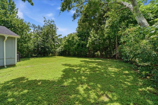 8146 Panay Drive, Houston, TX 77033
