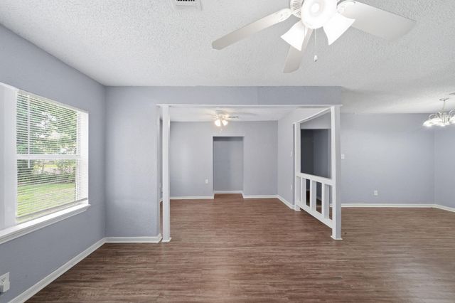8146 Panay Drive, Houston, TX 77033
