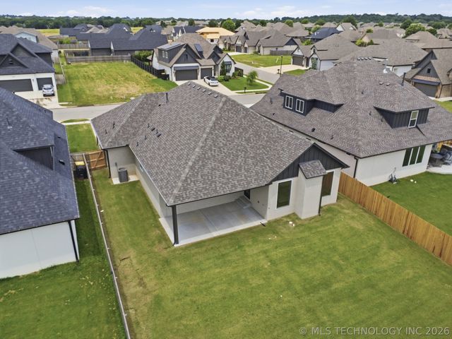 13609 S 21st Court, Bixby, OK 74008