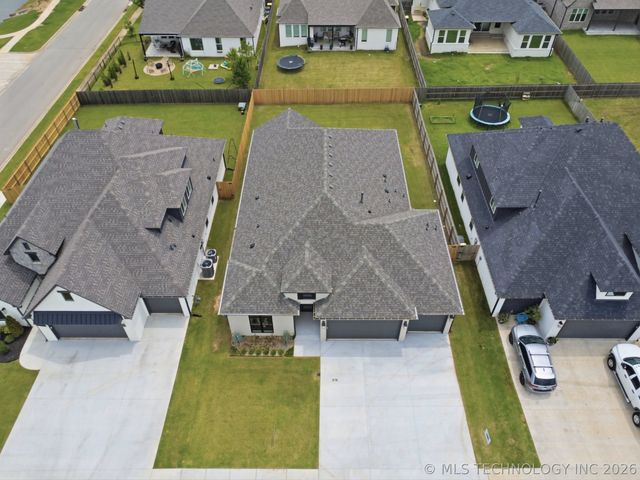 13609 S 21st Court, Bixby, OK 74008